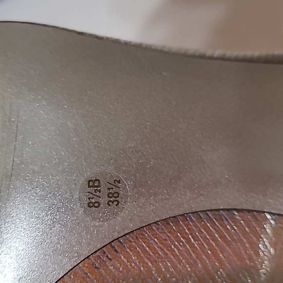 Jessica Simpson gold & silver heels size 8.5 - Picture 11 of 13